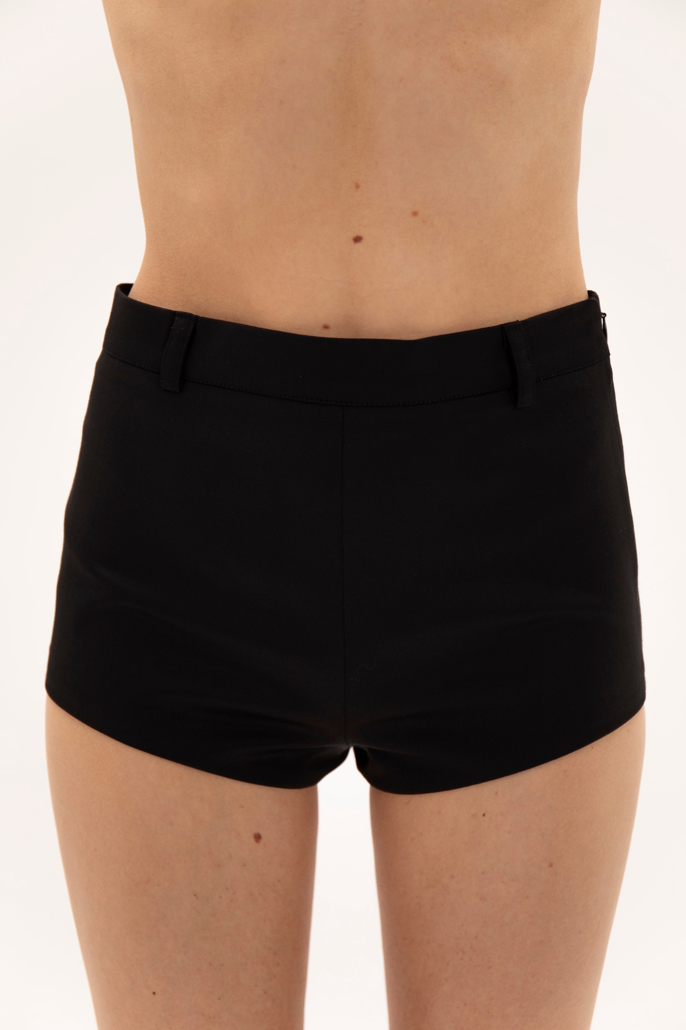 Second Line Shorts Black